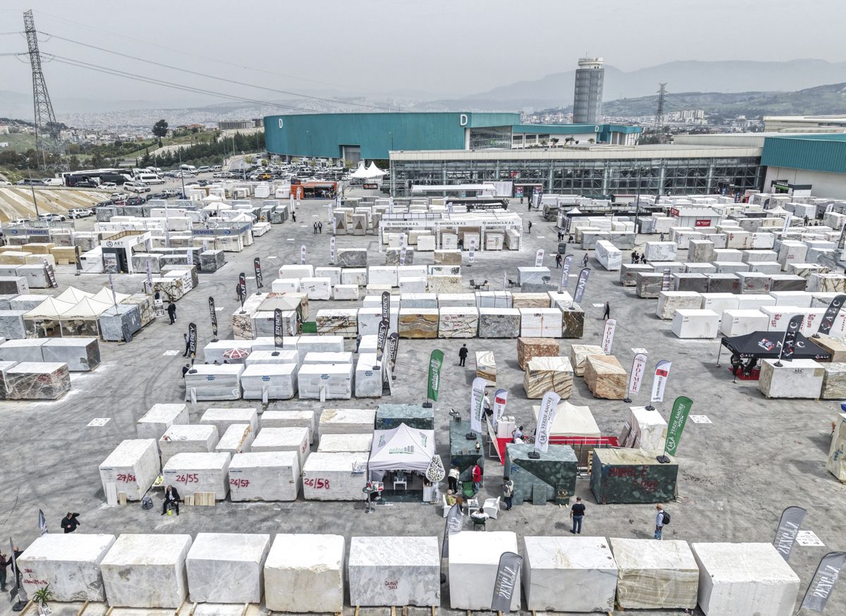 Marble İzmir, the outdoor exhibition area